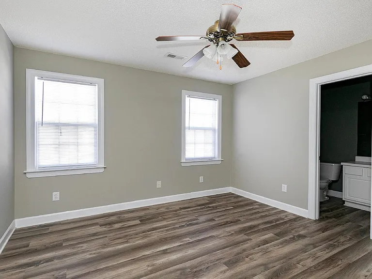 1709 Stroll Cir — Photo 15