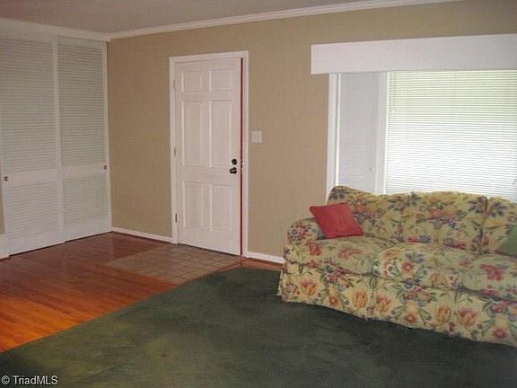 2nd image of 1006 Highland Dr