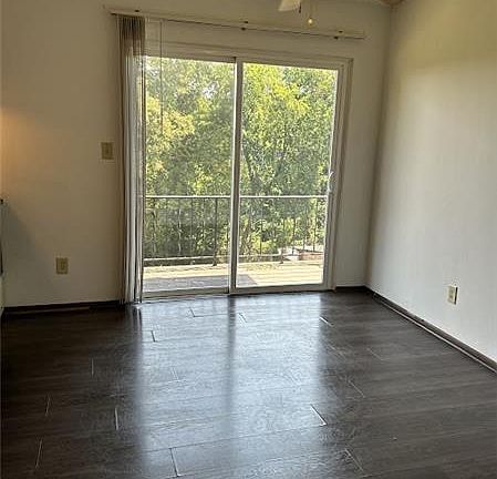 4th image of 106 Cunningham Ln APT 2