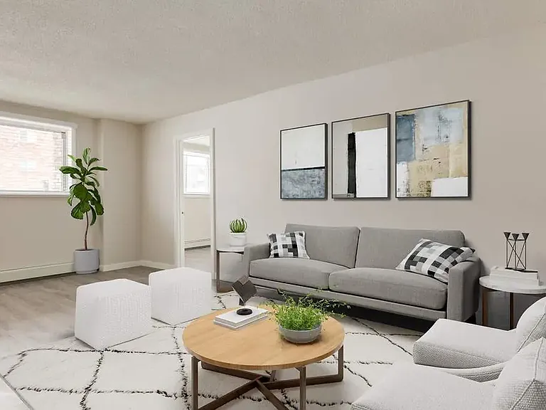1658 3rd Ave NE #308 — Photo 3