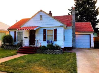 269 8th St, Idaho Falls, ID 83401