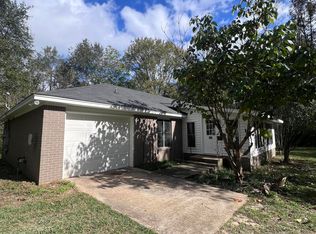 111 Pittman Cir E, Jackson, MS 39208