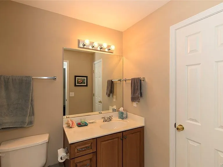 9243 Whispine Ct — Photo 37