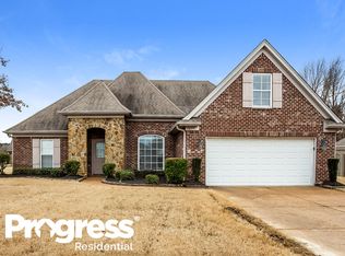 3099 Greenhouse Dr, Southaven, MS 38672