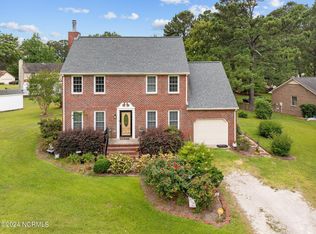 4806 Briarhill Rd, New Bern, NC 28562