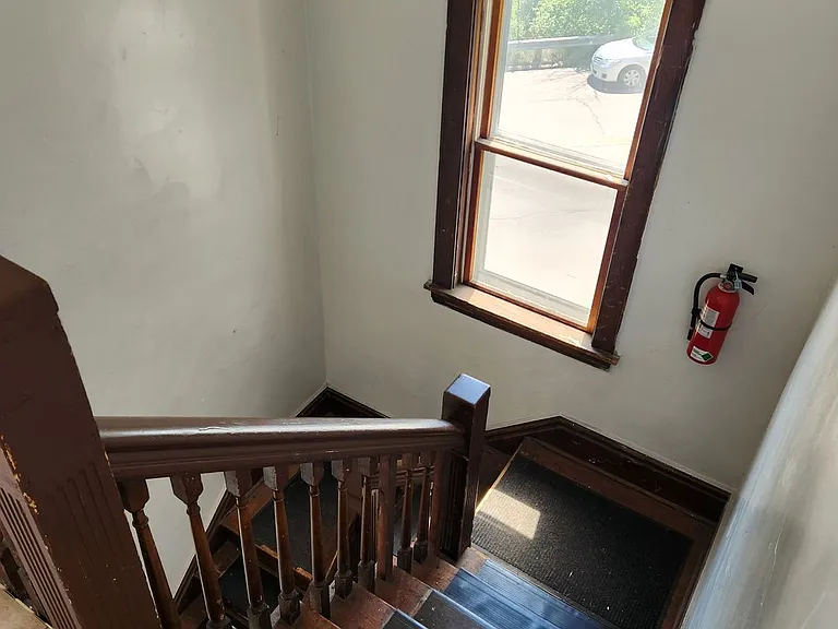226 Piedmont Ave — Photo 23