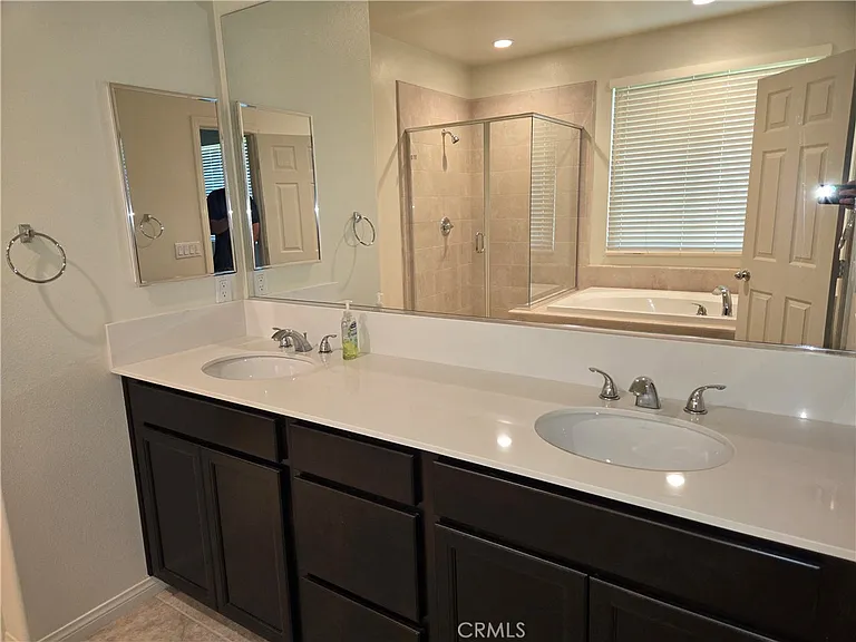 1165 Keystone Pl — Photo 11