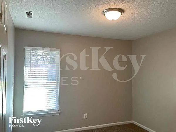 109 W Bank Dr — Photo 7