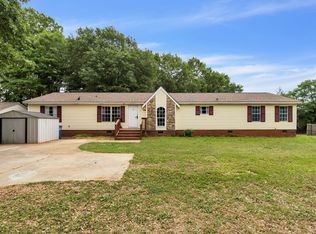 602 Colonist Ct, Simpsonville, SC 29680
