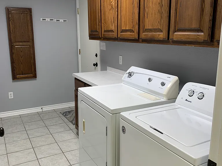 Laundry room- Includes Washer/ Dryer set