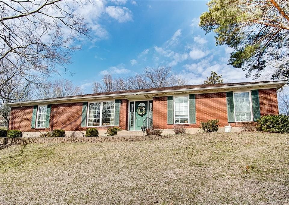 1st image of 523 Lincoln Green Dr