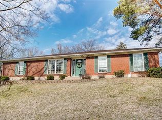 523 Lincoln Green Dr, Dayton, OH 45449
