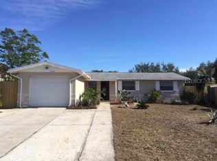 1705 Stone Creek Dr, Tarpon Springs, FL 34689