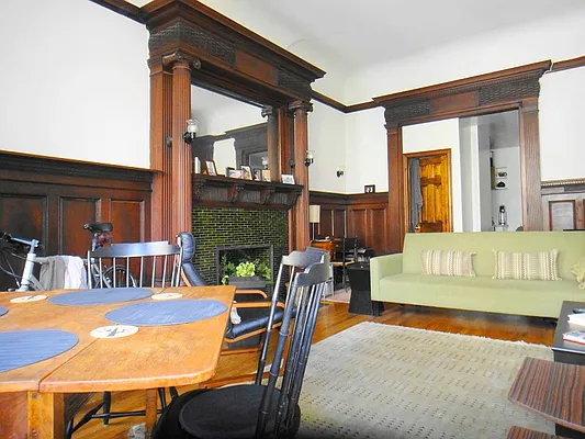 Rented by Balass Ralph, LREB | media 9