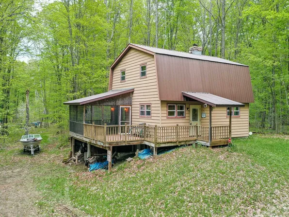 2451 Valician Shore Ln, Crandon, WI 54520