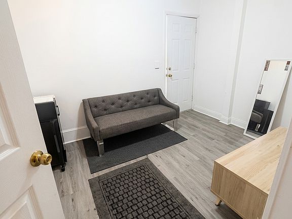 3rd image of 11 Riberia St #3