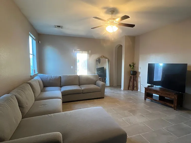 13123 Kestrel Ave — Photo 10