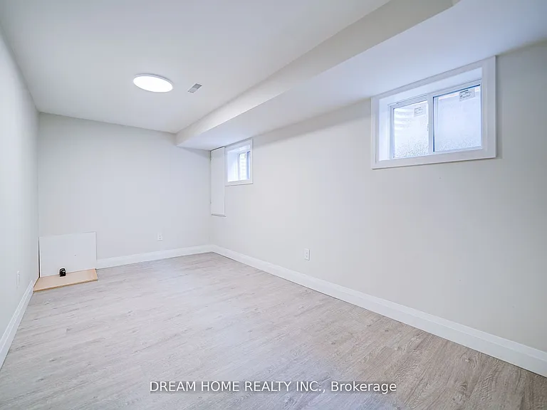 23 Manorcrest St #LOWER — Photo 21