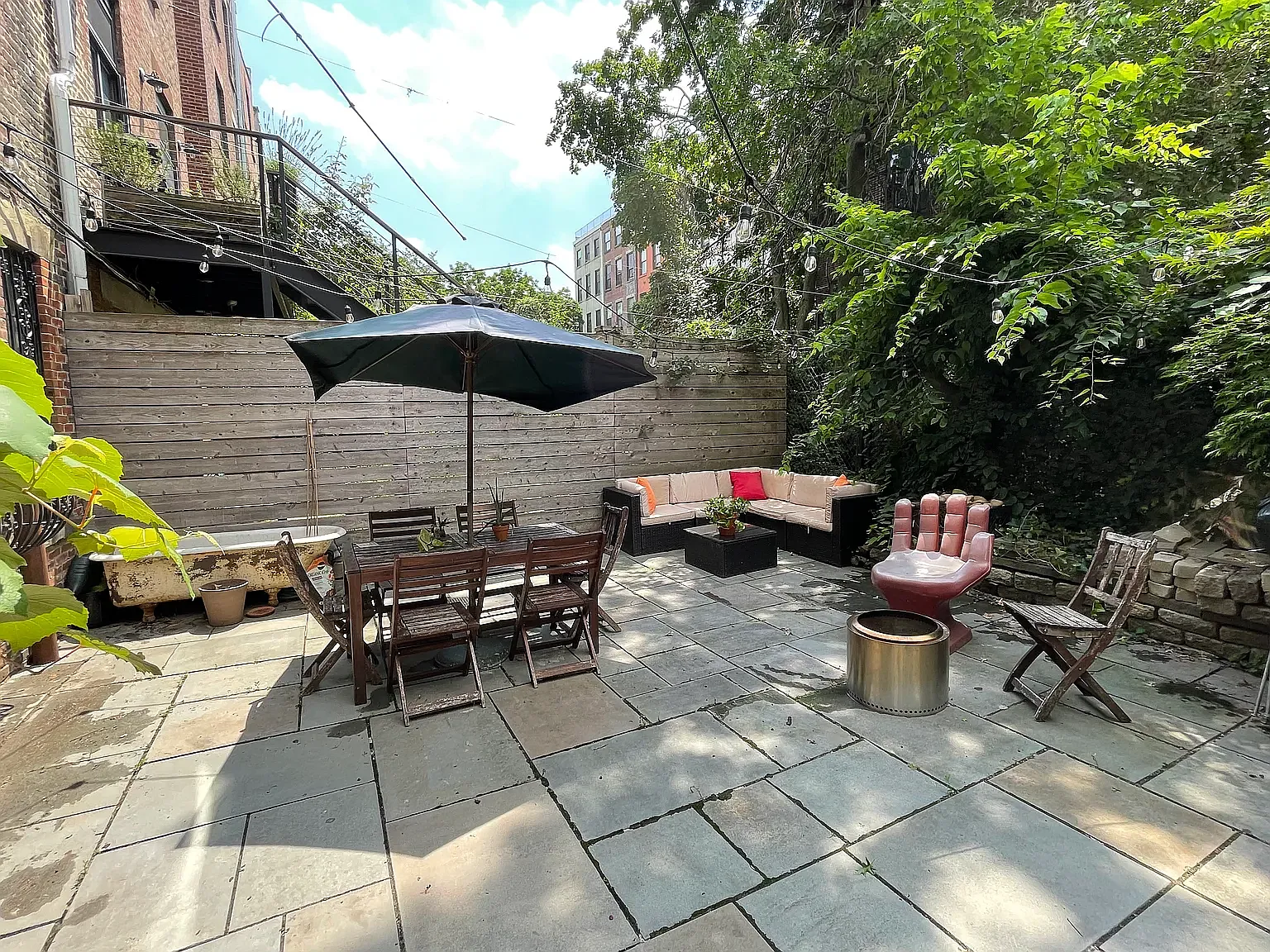 22 West 130th Street — Photo 2
