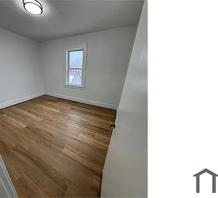 334 Midland Ave #2 — Photo 2