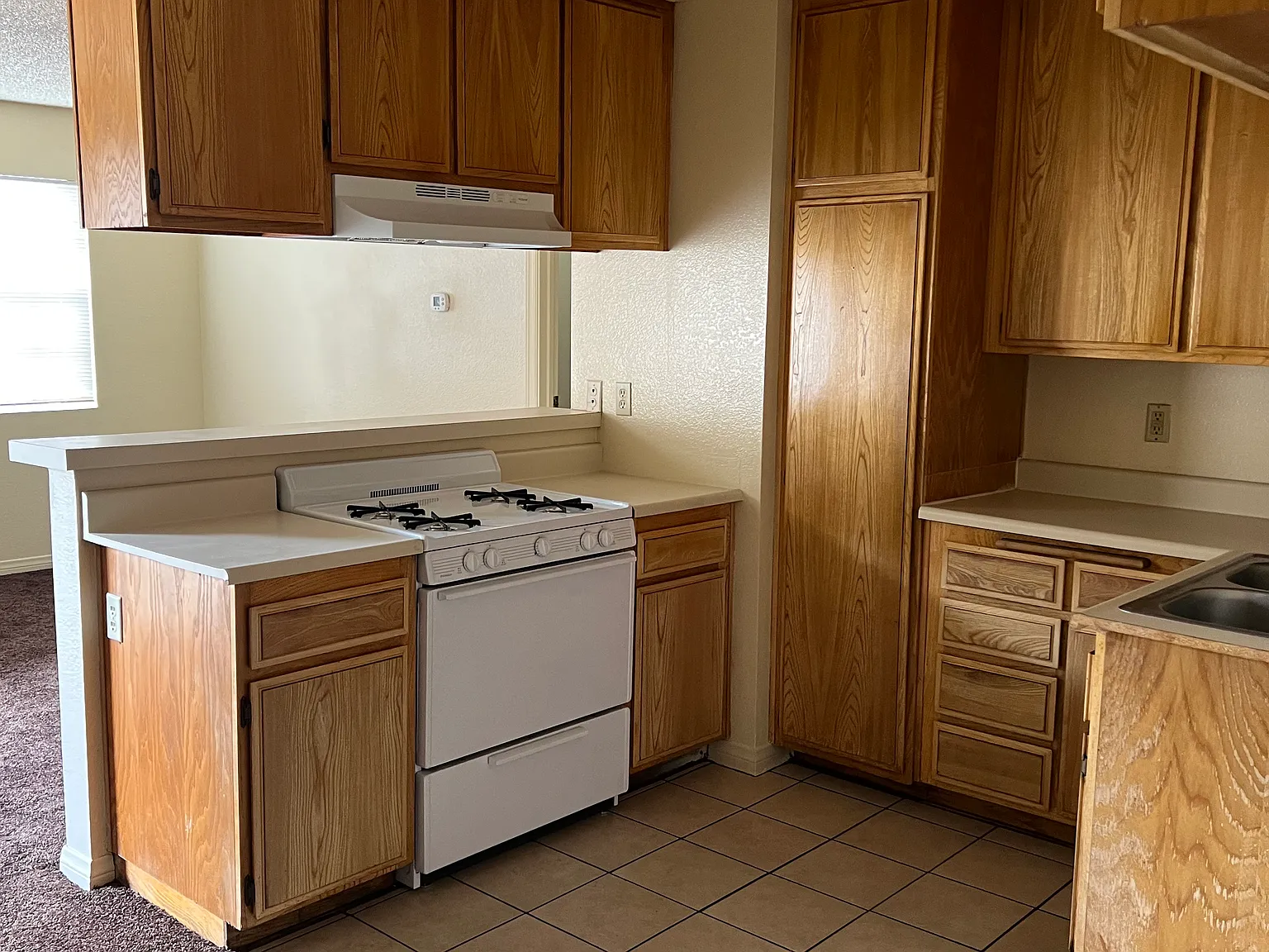 2 bed, $1,600 — Photo 2