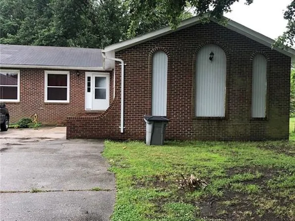 1214 Old Buckroe Rd, Hampton, VA 23663