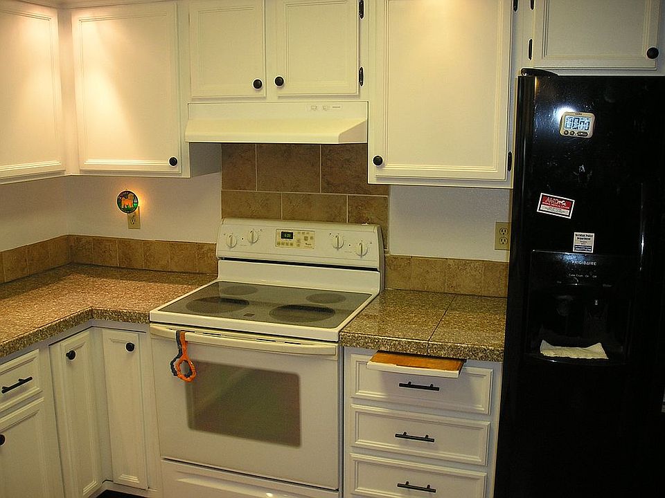 2nd image of 2462 W Rebecca Way