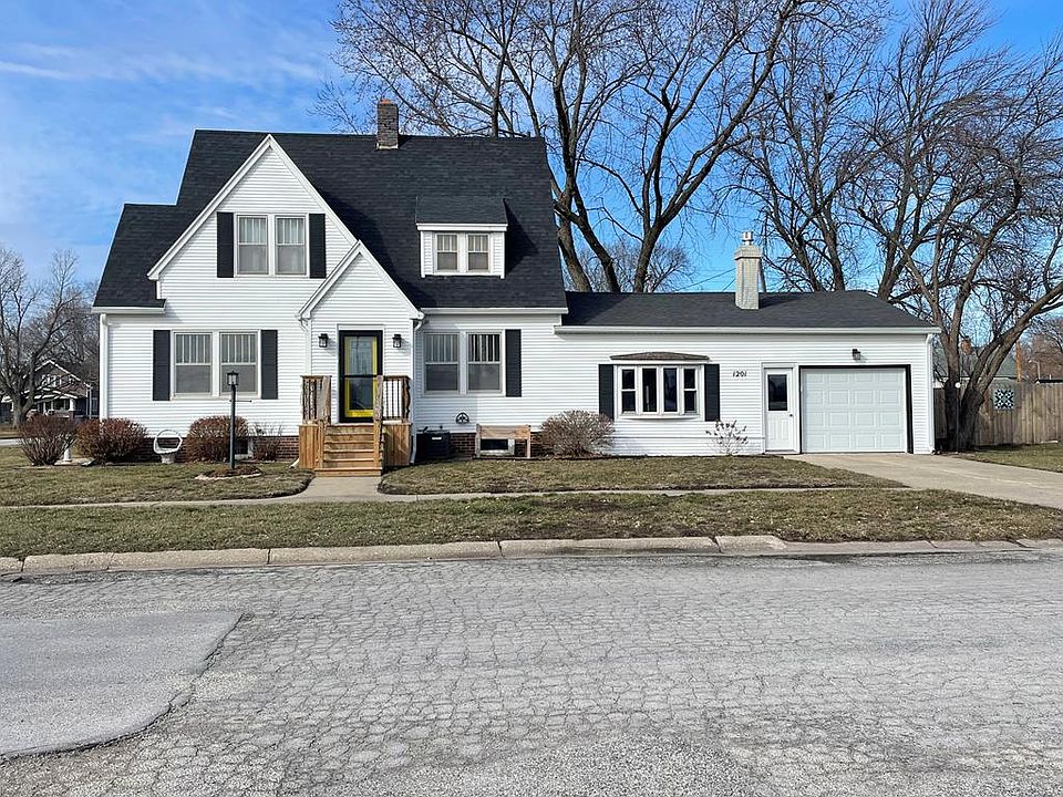 1201 Pleasant St, Gowrie, IA 50543 MLS 23368 Zillow