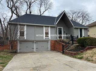 13008 W 101st St, Lenexa, KS 66215