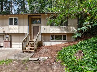 6384 Pine Rd NE, Bremerton, WA 98311