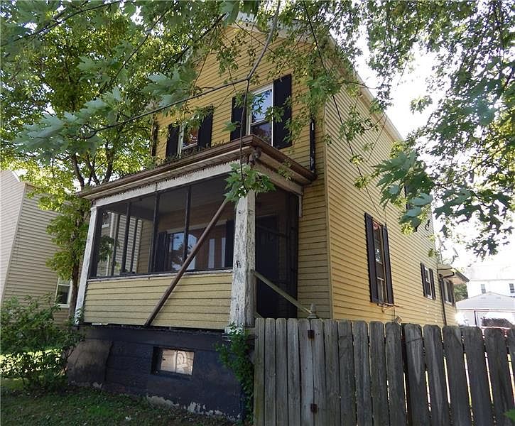 2nd image of 1807 Rear Franklin St