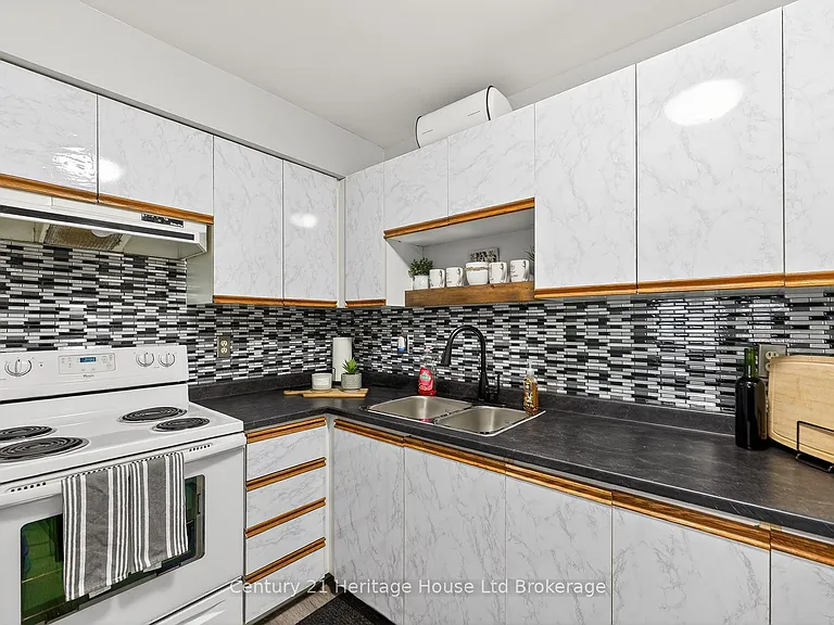 64 Hiawatha Rd #35 — Photo 18