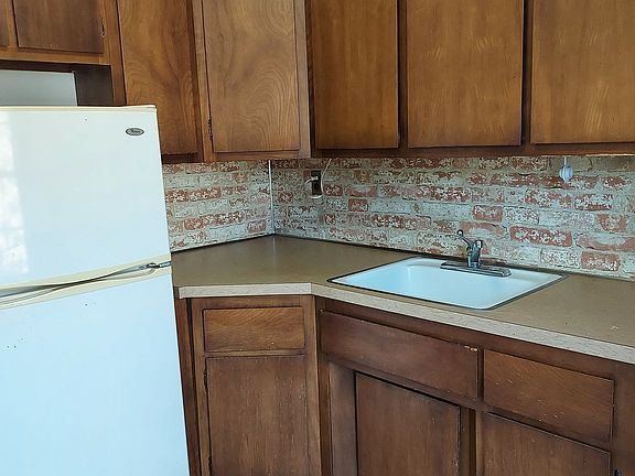 5th image of 72-26 Loubet St #2