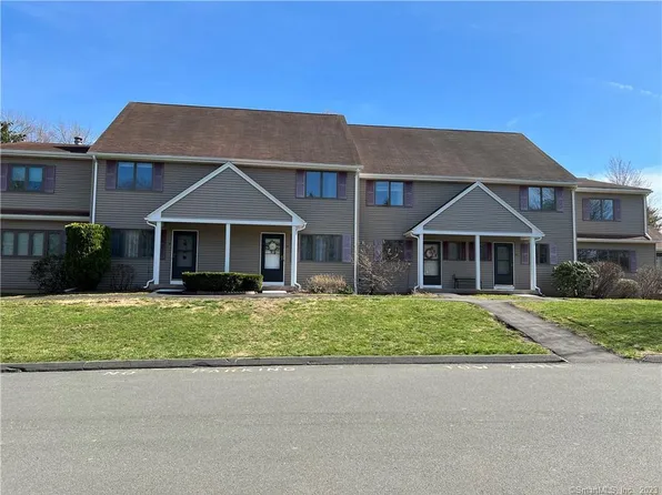 72 Woodcock Court #72, Windsor Locks, CT 06096