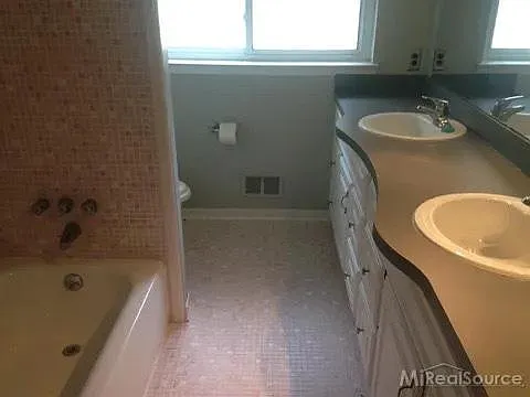 12118 Chevelle Dr — Photo 11