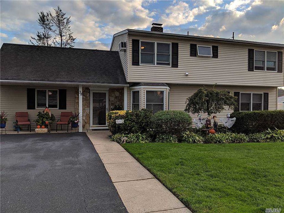 1st image of 38 Grey Ln