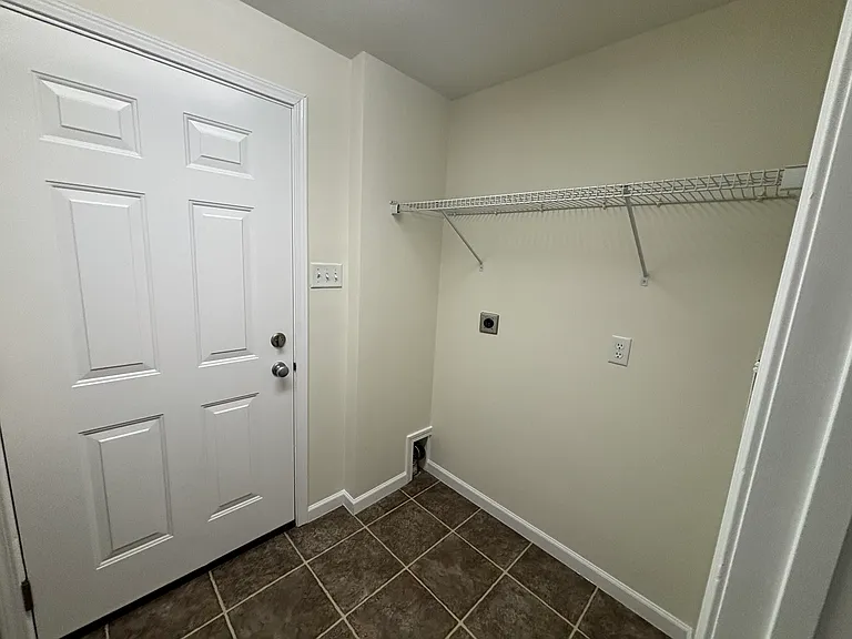 16 Stillman Ave — Photo 12
