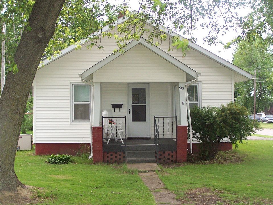 3 bedroom 1 bath home