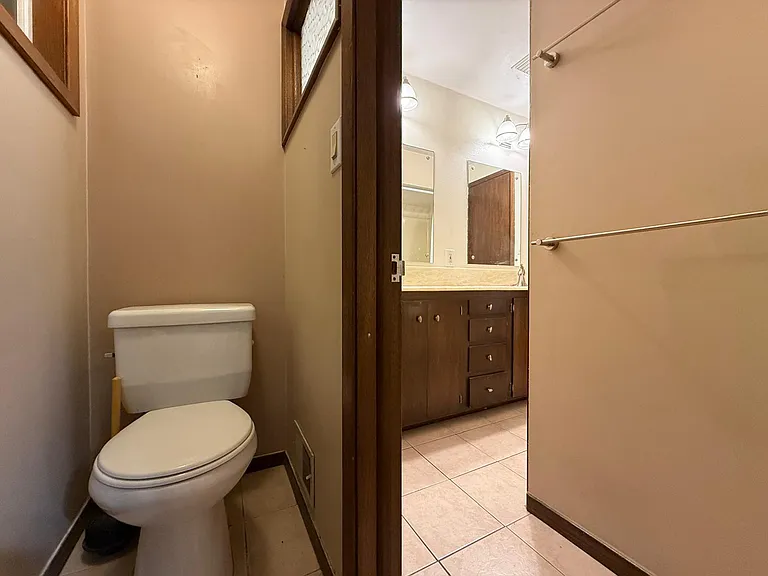 12915 E Blossey Ave — Photo 9