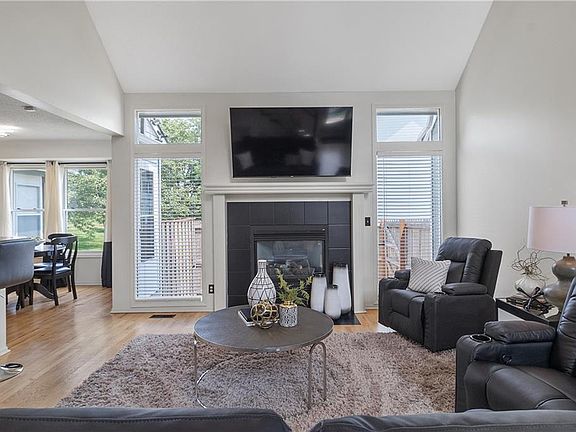 5th image of 6904 W 156th St