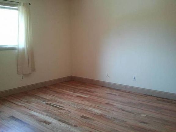 Laminate Flooring