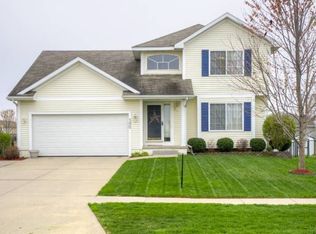 590 SE Windfield Dr, Waukee, IA 50263