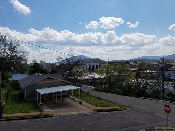 2nd image of 502 Woodland Ave