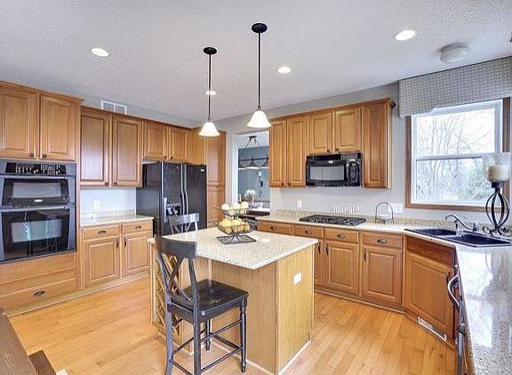 3rd image of 5729 160th Ln NW