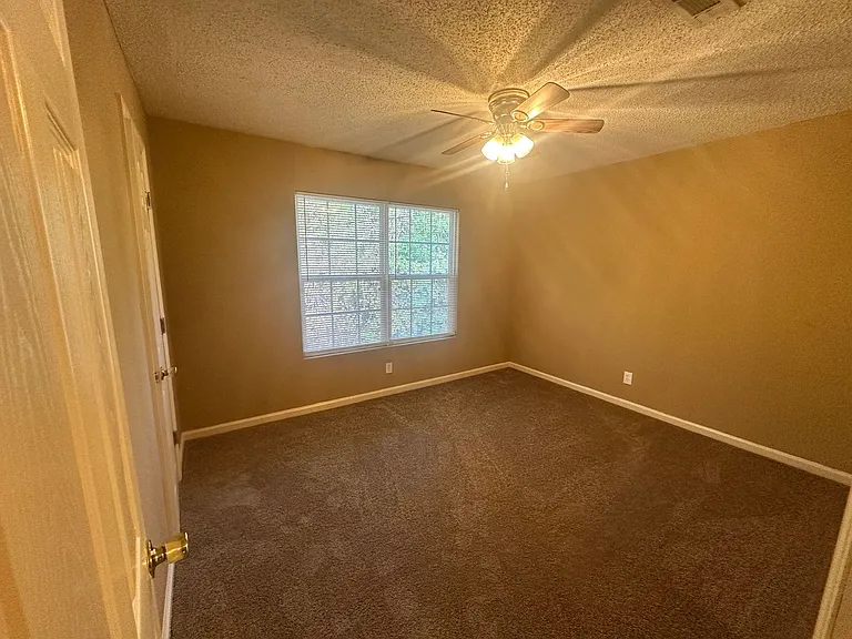 1305 Breckenridge Dr #9 — Photo 20