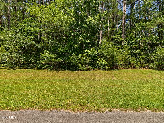 3rd image of 311 Antebellum Drive