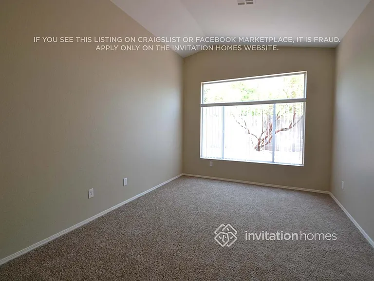 1718 Watercreek Dr — Photo 6