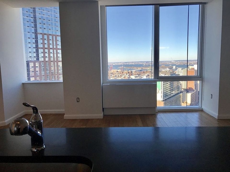 1st image of 66 Rockwell Pl APT 34G