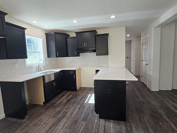 5th image of 33 Cameron Lane