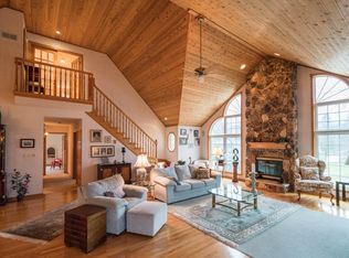 9021 390th Ave, Genoa City, WI 53105
